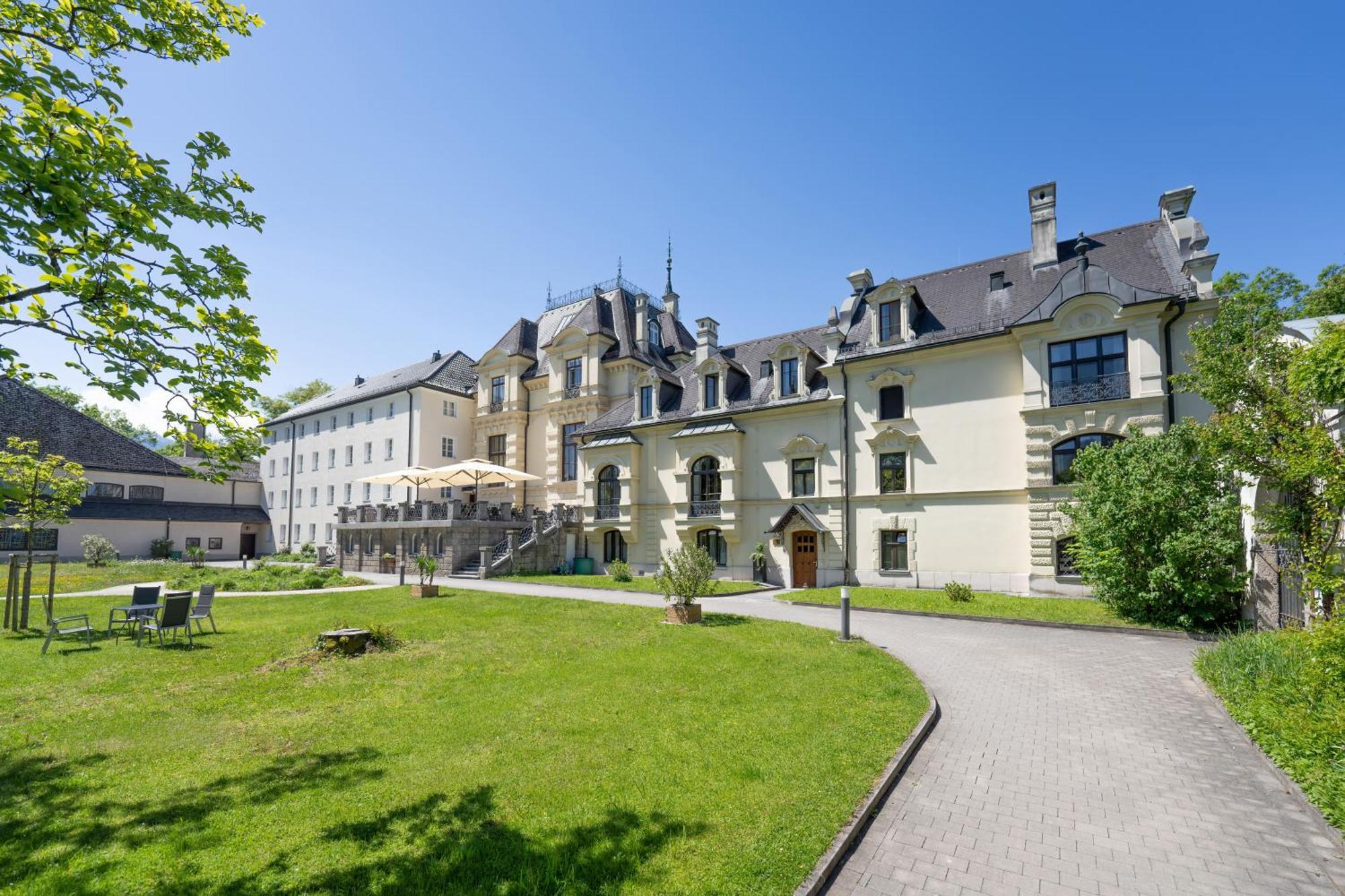 Johannes Schloessl - Gaestehaus Der Pallottiner Am Moenchsberg Salzburg Exterior photo